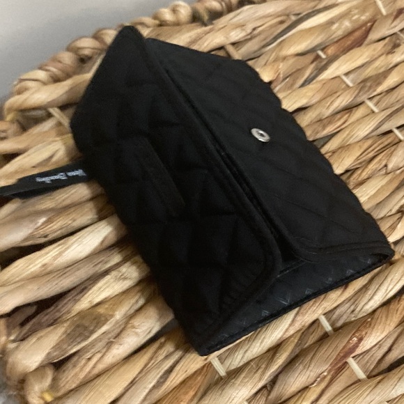 🆕 “Moonless Night” Vera Bradley Black Quilted Tri-Fold Wallet! HTF! 💥 - Picture 9 of 11